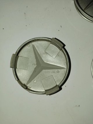 Tapabujes Mercedes W201/W202 Originales