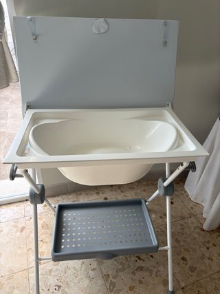 Cambiador y bañera bebé