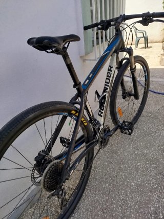 Bicicleta Montaña 29 Rock Shox, cubiertas nuevas