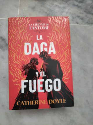 La daga y el fuego