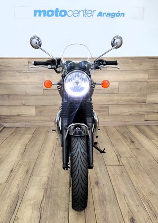 TRIUMPH BONNEVILLE T120 - 2024