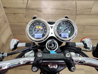 TRIUMPH BONNEVILLE T120 - 2024