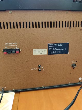 Equipo de música Thomson VTM 2400
