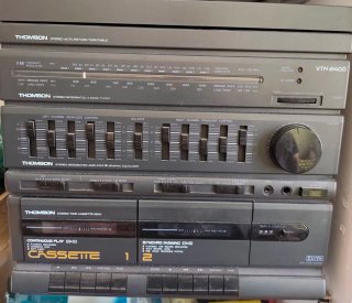 Equipo de música Thomson VTM 2400