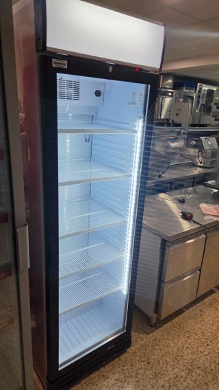 Nevera Vertical Puerta Cristal llamar 666 16 15 68