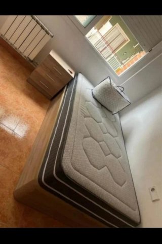 Cama individual con colchón