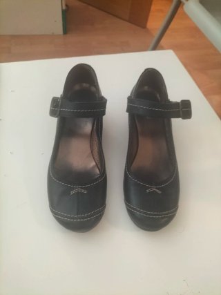 Zapatos Bata Mary Jane Negros