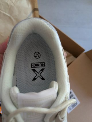 Zapatillas Munich Beige/Blancas Talla 37