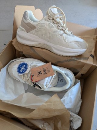 Zapatillas Munich Beige/Blancas Talla 37