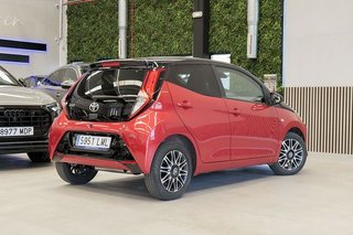 Toyota Aygo   1.0 70 xplay
