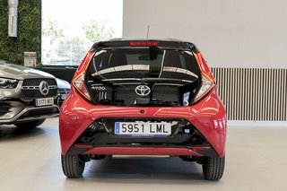 Toyota Aygo   1.0 70 xplay