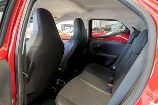 Toyota Aygo   1.0 70 xplay