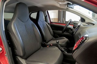 Toyota Aygo   1.0 70 xplay
