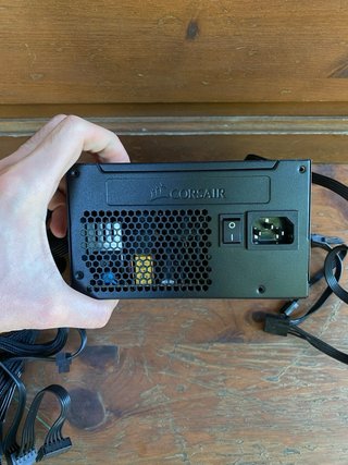 Alimentatore Corsair CV550