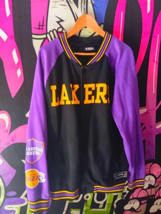 XL Lote 4 Chaquetas Estilo Varsity