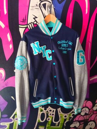 XL Lote 4 Chaquetas Estilo Varsity