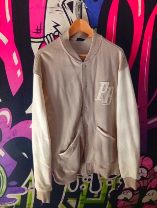 XL Lote 4 Chaquetas Estilo Varsity