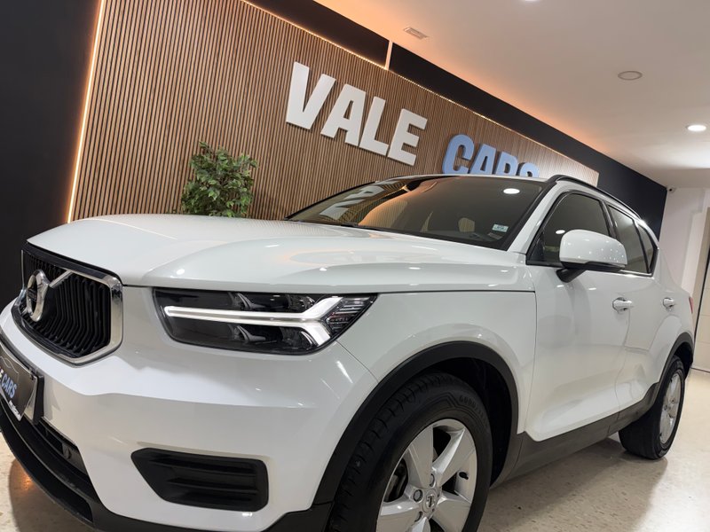 Volvo XC40 2020, foto 4