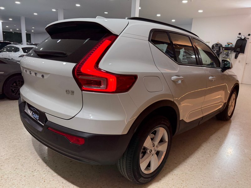 Volvo XC40 2020, foto 8