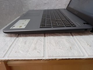 Portatil ASUS F540M (1832)