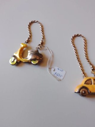 Llaveros vintage moto y coche