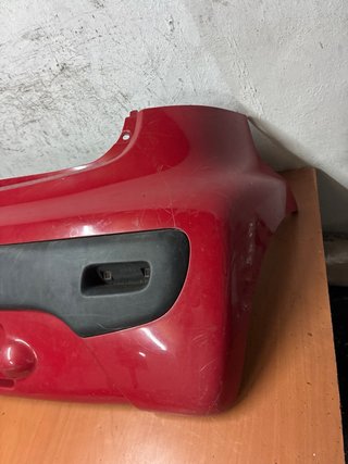 Paragolpes Trasero Opel Tigra 94-00 Rojo