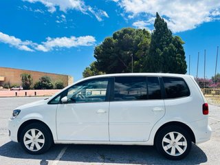 Volkswagen Touran 2015