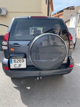 Toyota Land Cruiser 2003
