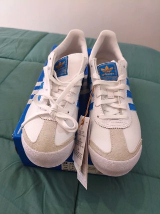 Zapatillas Adidas Samoa Blancas y Azules talla 38