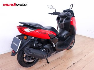 YAMAHA NMAX