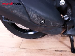 YAMAHA NMAX