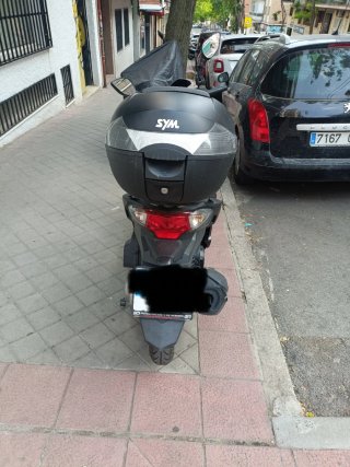 Moto Sym Symphony Scooter Automática Negra