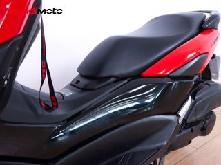 YAMAHA NMAX