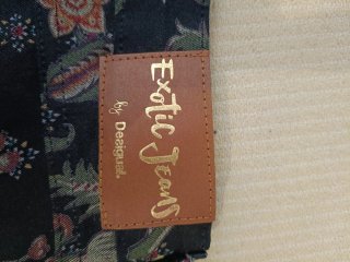 Pantalón Desigual estampado floral