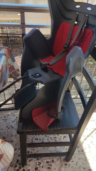 2 Asiento bici Polisport y Bellelli Grisnegro/rojo