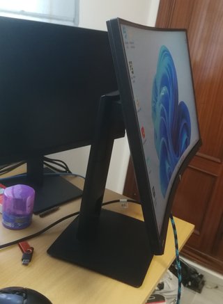 Monitor da gioco HP X24c curvo 144Hz