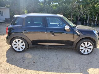🚗 MINI Countryman 2.0 D 143 CV Automático 2012