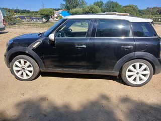 🚗 MINI Countryman 2.0 D 143 CV Automático 2012