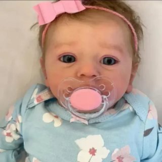 Bebe reborn niña