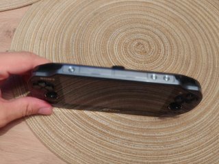 PlayStation Vita PCH-1004 Nero + Accessori