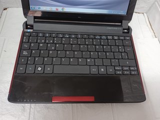 Portatil Acer Aspire One 532h-2br (1824)