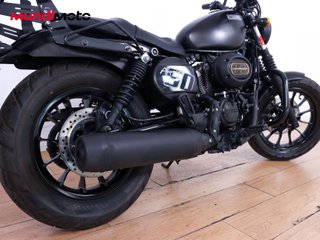 HYOSUNG AQUILA GV-125