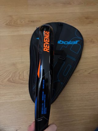 Pala de pádel Babolat Revenge con funda