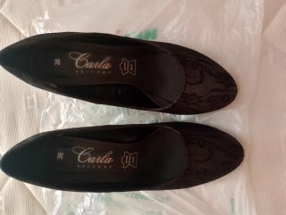 Zapatos de tacón negros forro puntilla talla 36