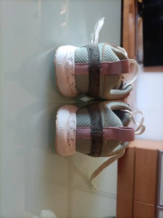 Zapatillas Munich Verdes y Rosas