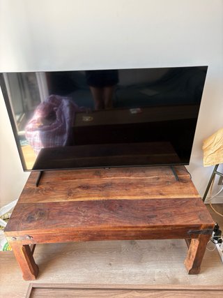 Mesa de centro de madera y metal