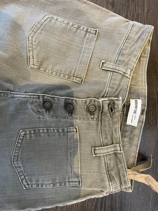 Pantalones Brownie verde oliva acampanados