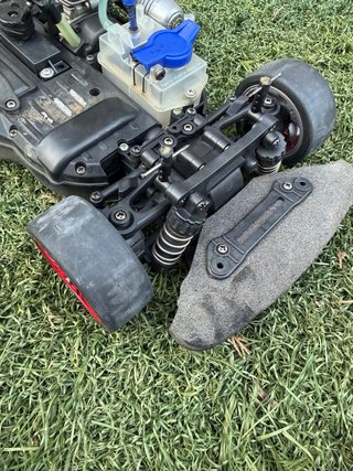 Coche RC Tamiya 1/10 Nitro