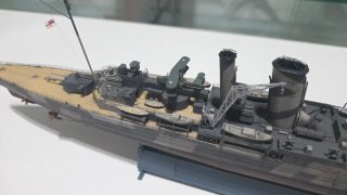Maqueta HMS York 1:350