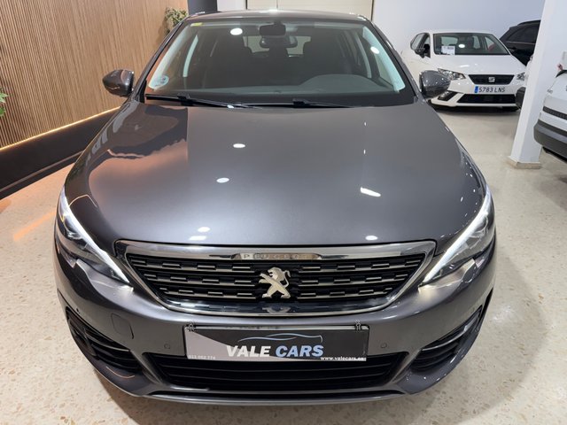 Peugeot 308 2021